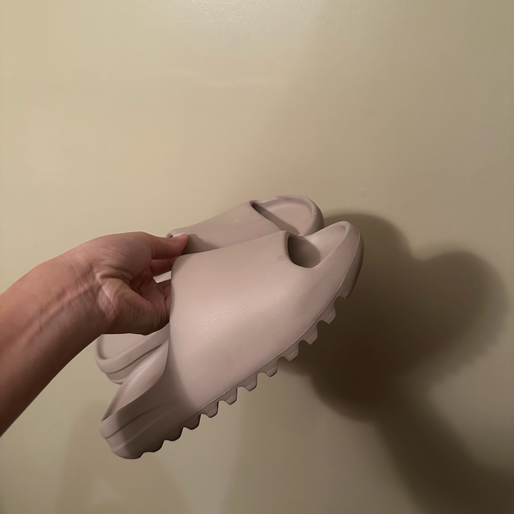 Yeezy Slides